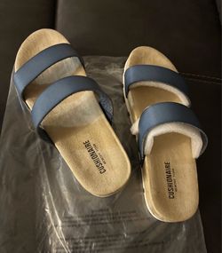 Cushionaire Memory Foam Slide Sandal Sz 8 1/2