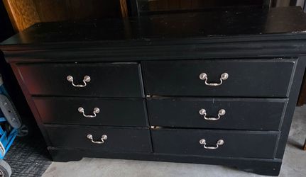 Black 6-Drawer Dresser with Silver Hardware