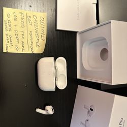 AirPod Pro 1st Gen Case + Right Pod 