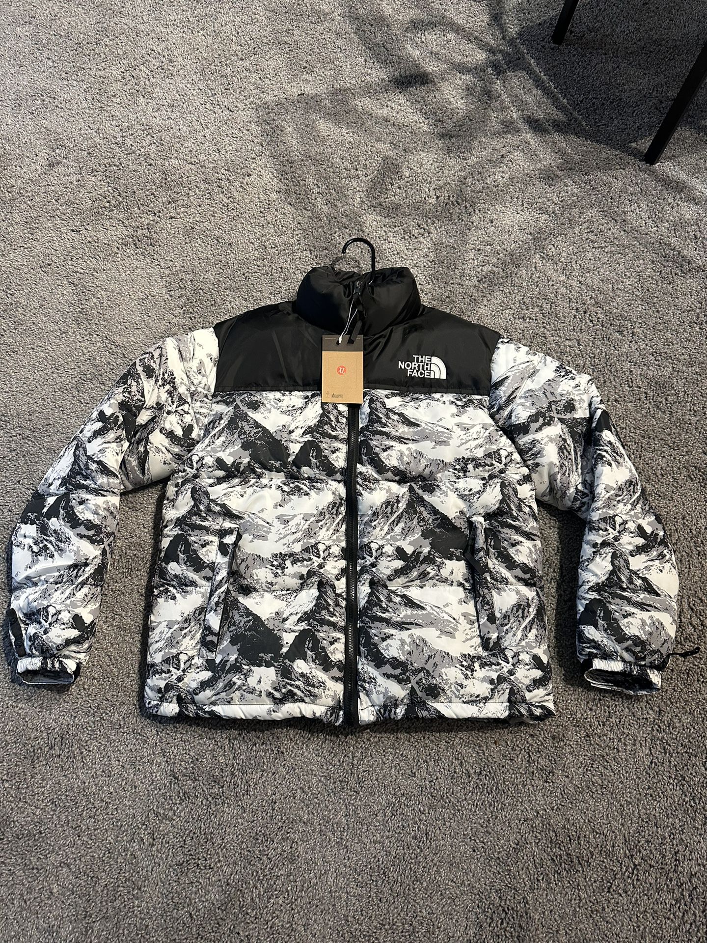 The North Face 700 XL Puffer Jacket TNF Patagonia Arcteryx