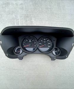 2011 Chevy Silverado 1500 LS Cluster And Bezel OEM
