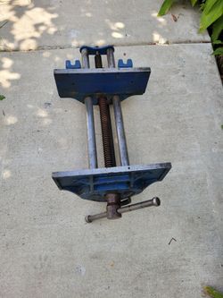 Bench clamp