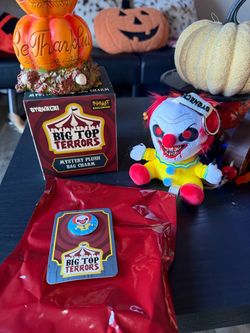 Spirit halloween terror plush blind box