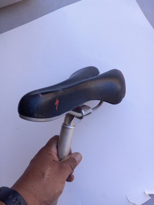 Specialized Seat