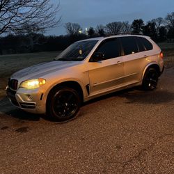 2009 BMW X5M  New Everything 
