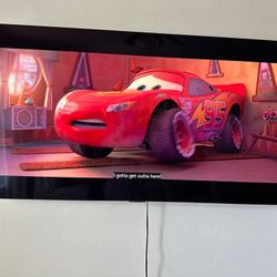 65” OLED LG tv - Great condition.