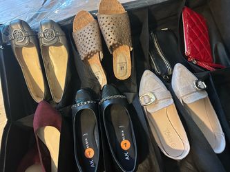 Flat shoes