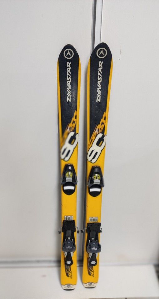 Dynastar Skis 110 Cm And Salomon Bindings