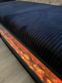 Bedroom Bench W/Fireplace