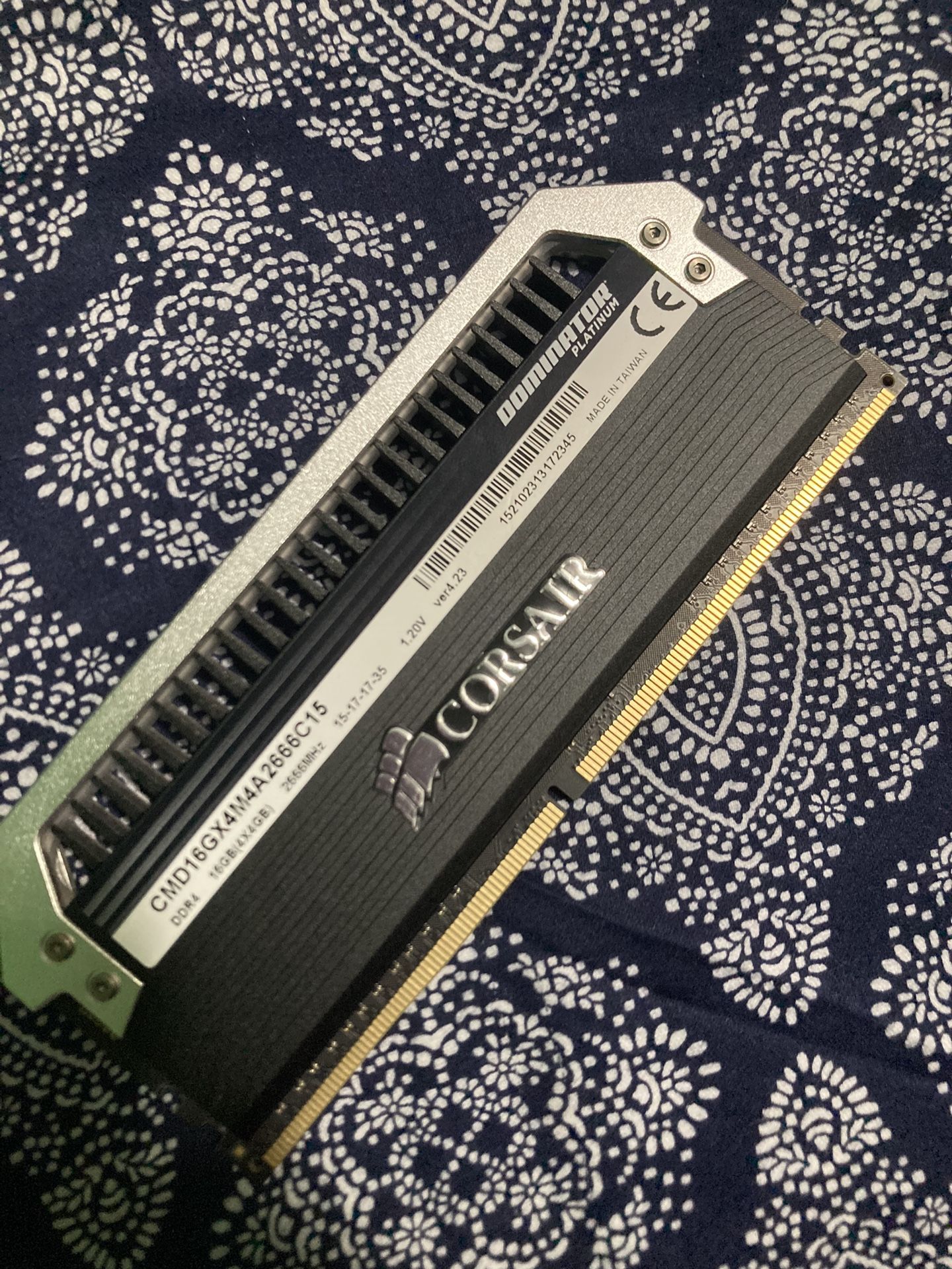 Corsair Dominator Platinum