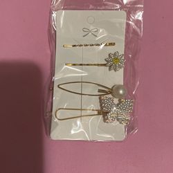 Girls clips