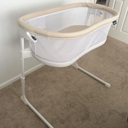 HALO BassiNest Lite Bassinet