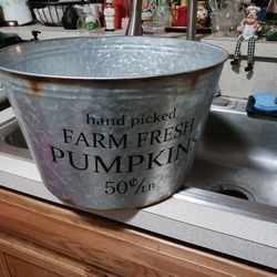 New Rustic Look Ex Larg Bucket Bin 10 Firm Lots Items My Post Go See