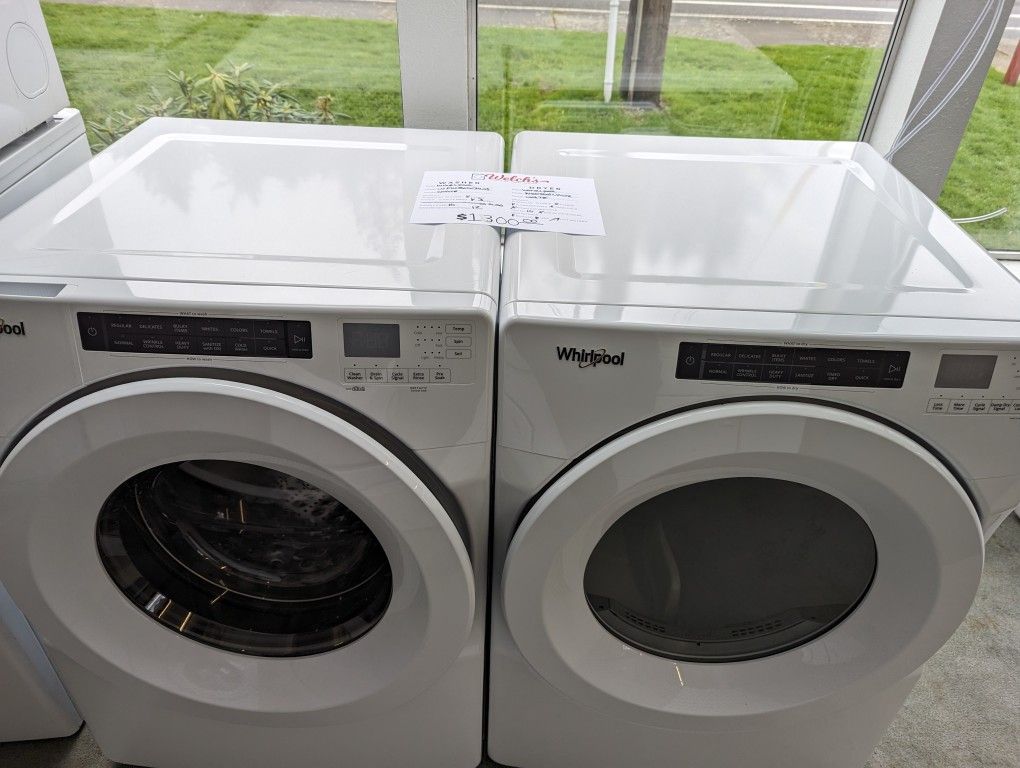 Reconditioned washer and dryer set