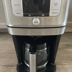 Cuisinart Burr Grind & Brew DGB-800 12-Cup Coffee Maker - Black/Stainless Steel