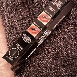 NIB MAC Cosmetics Brow Pencil STRUT