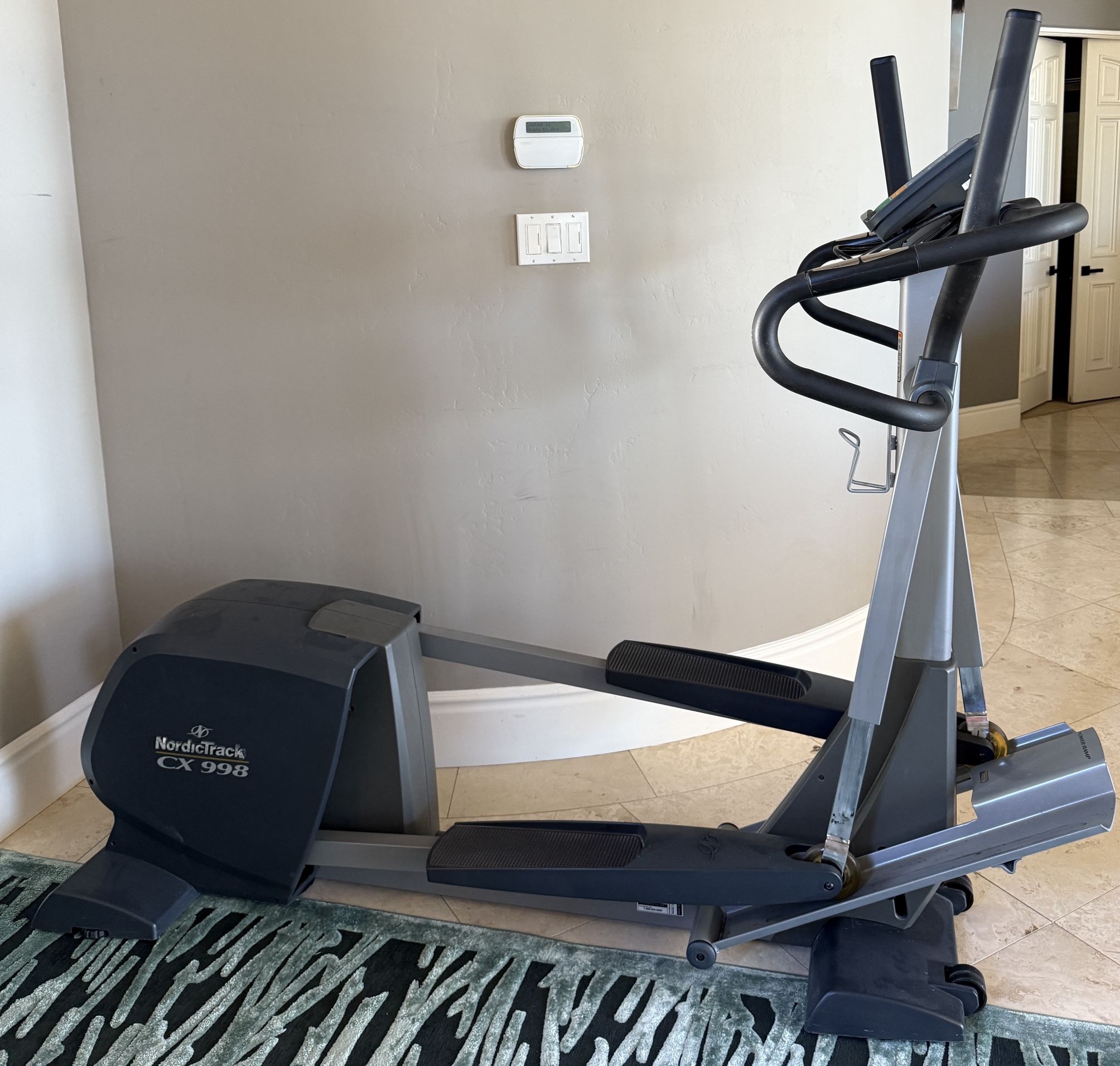Nordictrack CX 998 Elliptical Trainer