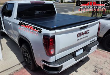 Tri-fold Bed Cover Tapaderas Para Trocas Bedliner Tapa de tres pedazos Tapaderas Para Trokas
