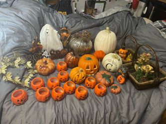 Fall/Halloween decor lot