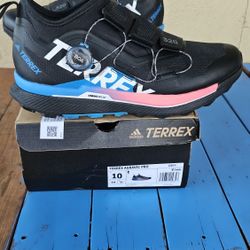 Adidas Terrex Agravic Hiking shoes w/BOA lace