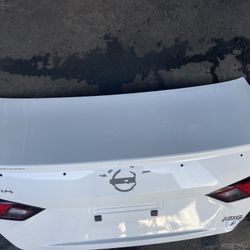 2019-2024 Nissan Altima Trunk