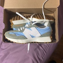 Women’s New Balance 327 Golf Blue