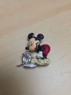 Mickey Mouse Swarovski pin