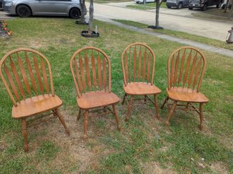 Set of 4 Solid Wood Slat Back Chairs