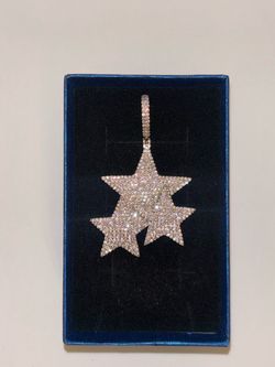 925 Sterling Silver 1.0 Carat Moissanite Star Pendant