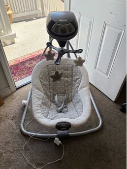 Graco baby swing