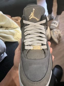 player only jordan4s
