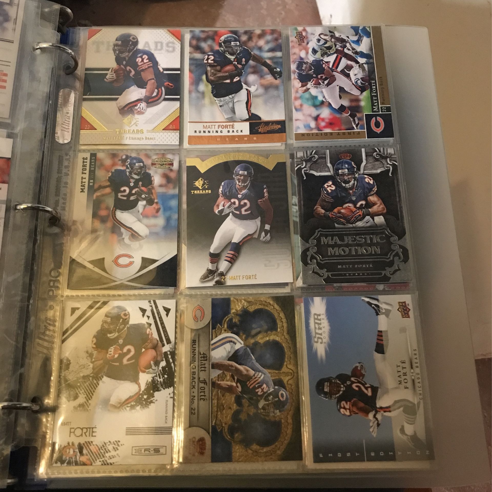 Matt Forte 12 Card Lot -3 Rookie Cards