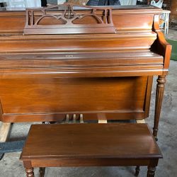 Free Piano And Bench