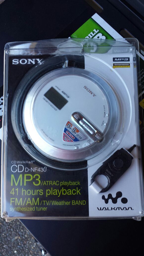 Sony D-NF430 MP3/ATRAC CD Walkman