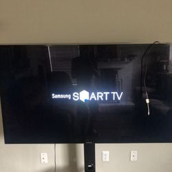 55 Inch Samsung Smart TV