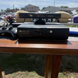 Xbox 360 E 