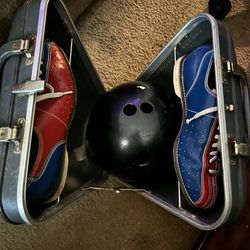 Million miller 300 bowling case with ball and shoes
