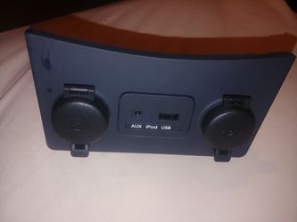 2010-2013 Kia Forte Center Dash Aux Usb ipod Audio Jack Unit 84620-1M090 OEM