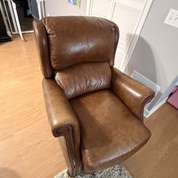 Recliner leather chair