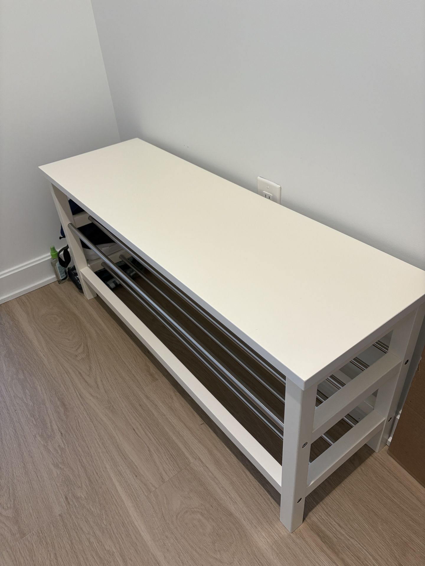 bench with shoe storage