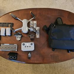 DJI Air 2s Fly More Combo w/ Polar Pro ND Filter Set 
With Bag **Great Condition/Never Crashed**
