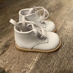 White Boots Size 3 Baby