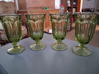 4 Vintage Imperial glass green footed tumblers