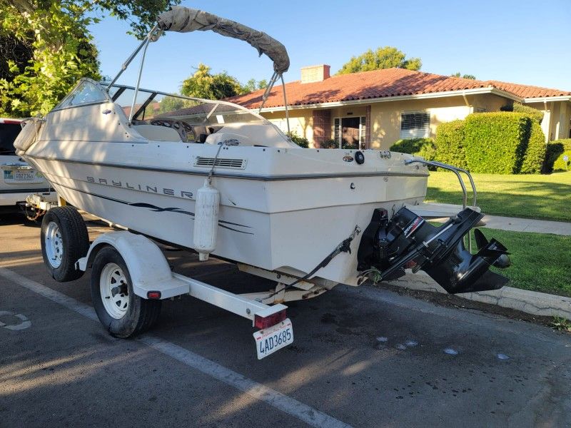 2002 Bayliner 185s