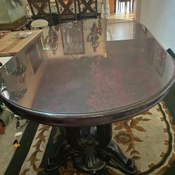 Beautiful Dining  Table