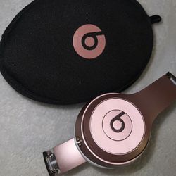 Wireless headphones Beats Pink color 