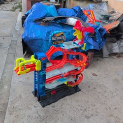 Hot Wheels Ultimate Garage 
