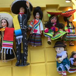 7 dolls mexica mix lot
