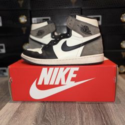 Jordan 1 Retro High “Dark Mocha” Size 10 - Preowned 8.5/10 Good Fair Condition (No OG Box)