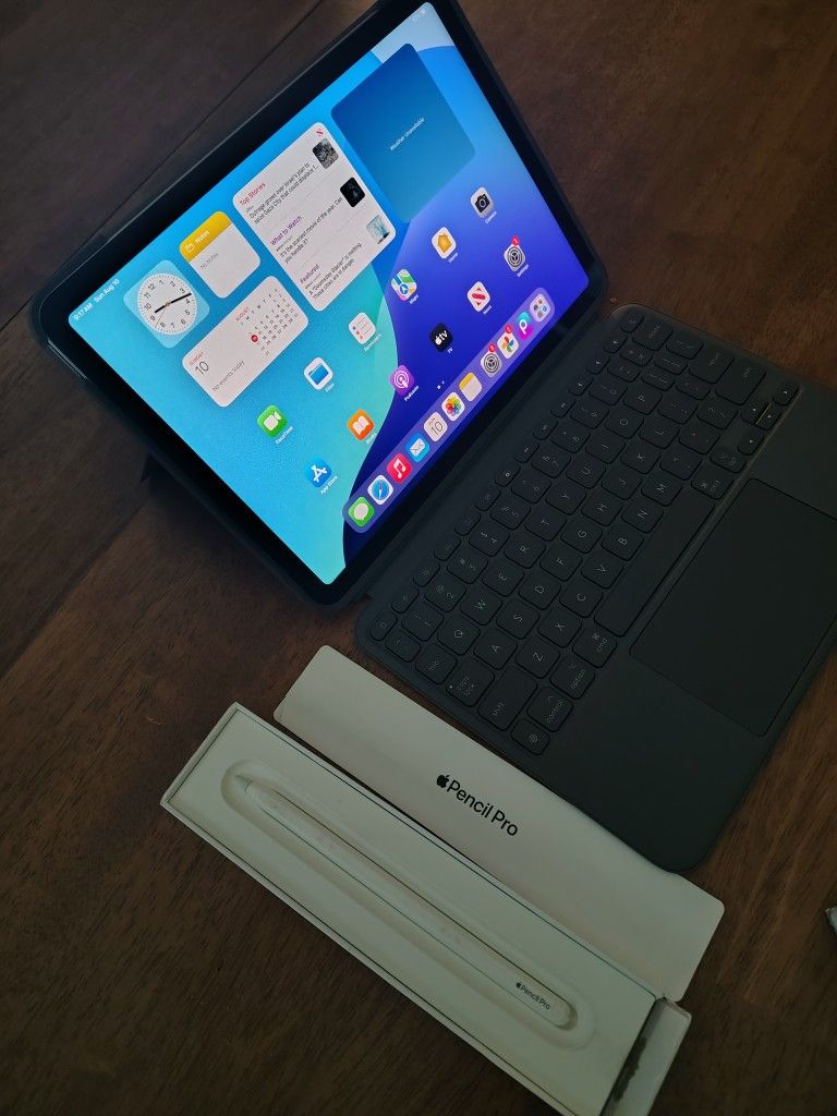 I Pad Air 11in (M2) W/ Apple Pencil Pro